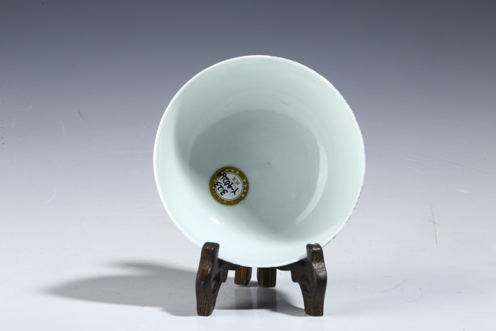 古玩陶瓷晚清代青花魚化龍紋小碗拍賣,當前價格5000元