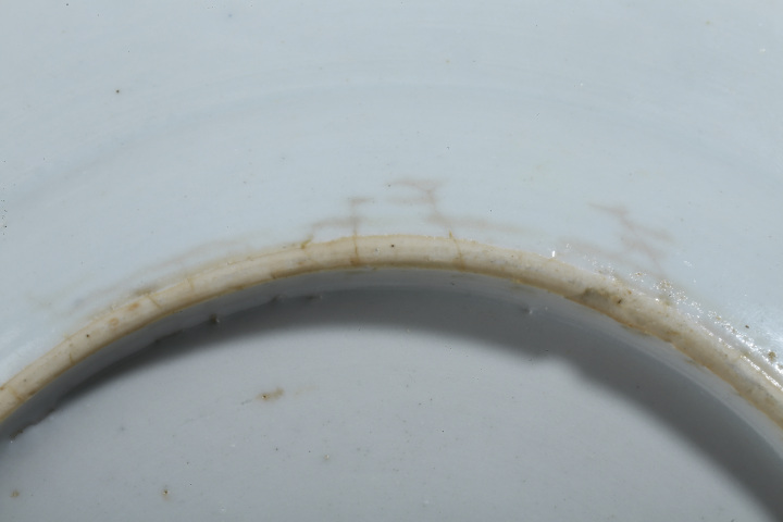 古玩陶瓷清康熙·青花礬紅描金博古紋折沿盤拍賣，當前價格2500元