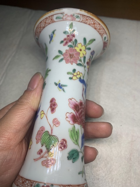古玩陶瓷粉彩花鳥(niǎo)紋束腰花觚拍賣(mài)，當(dāng)前價(jià)格1380元