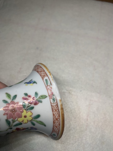 古玩陶瓷粉彩花鳥(niǎo)紋束腰花觚拍賣(mài)，當(dāng)前價(jià)格1380元