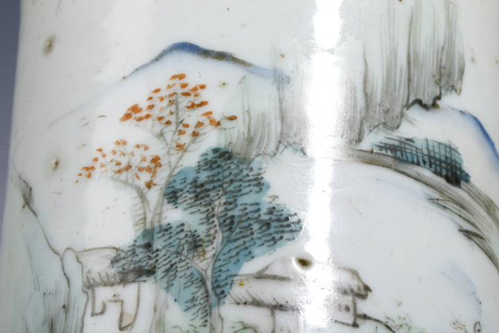 古玩陶瓷民國·淺絳彩山水紋筆筒真品鑒賞圖