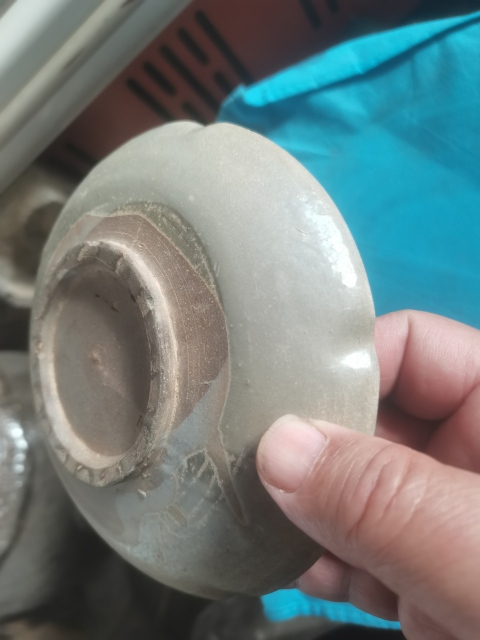 古玩陶瓷唐五代青瓷霞建窯盤子拍賣,當前價格1333元