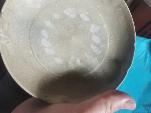 古玩陶瓷唐五代青瓷霞建窯盤子拍賣,當前價格1333元