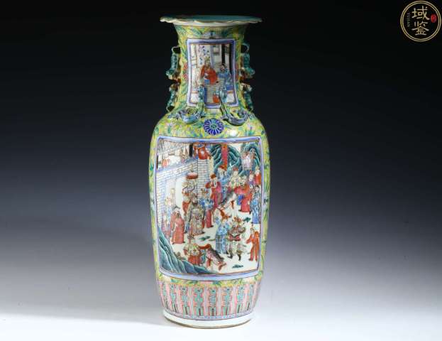 古玩陶瓷黃釉粉彩人物故事貼塑螭龍獅耳瓶拍賣，當前價格22800元