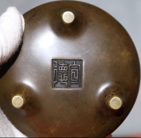古玩銅器銅爐拍賣，當前價格86500元
