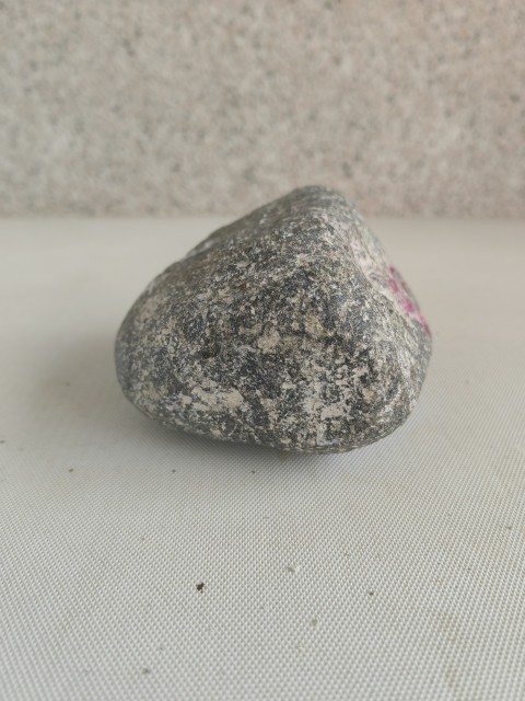 古玩玉器天然翡翠原石料拍賣，當前價格580元