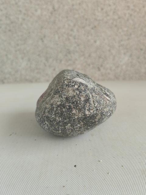 古玩玉器天然翡翠原石料拍賣，當前價格580元