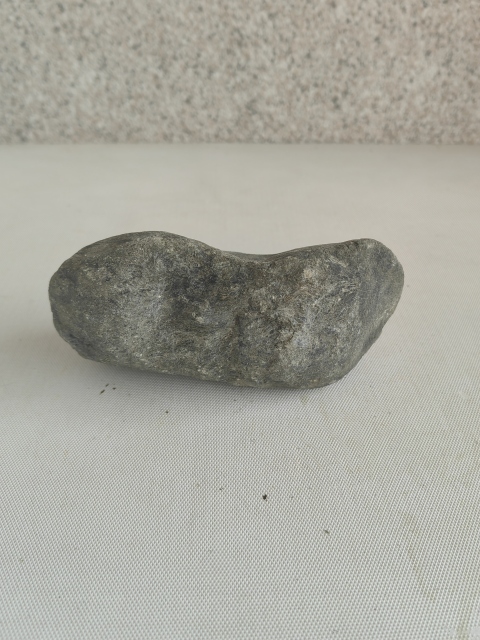 古玩玉器天然翡翠原石料拍賣,當(dāng)前價格680元