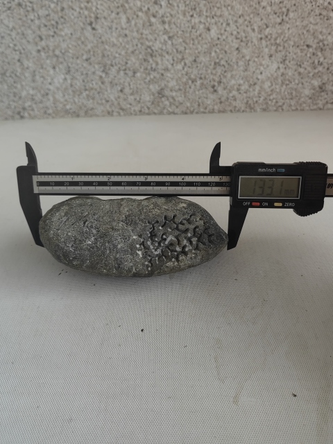 古玩玉器天然翡翠原石料拍賣,當(dāng)前價格680元