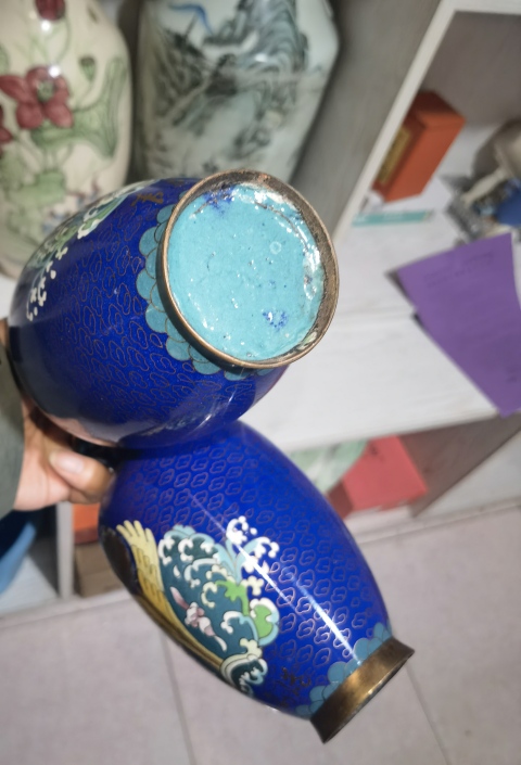 古玩銅器民國景泰藍瓶拍賣，當(dāng)前價格700元