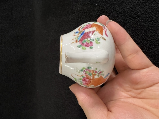 古玩陶瓷道光無雙譜粉彩執(zhí)壺拍賣，當(dāng)前價格2999元