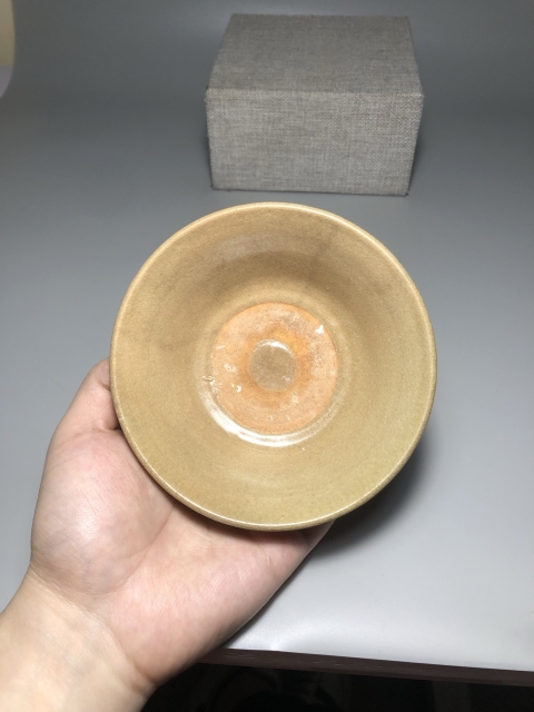 古玩陶瓷元末明初·青釉碗拍賣,當前價格666元