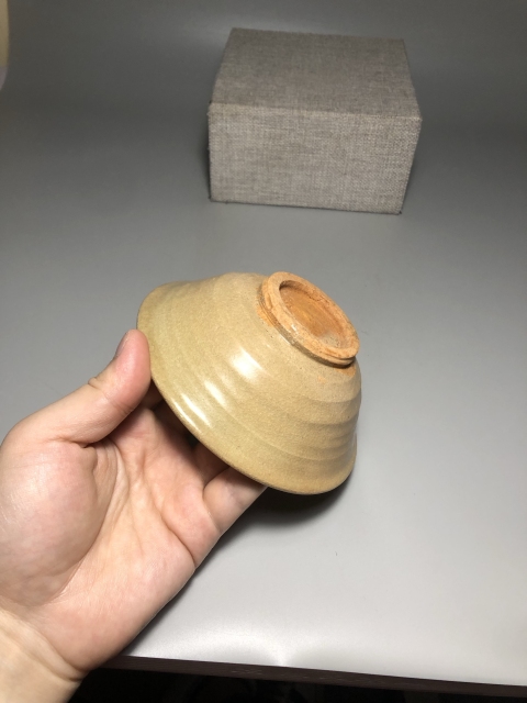 古玩陶瓷元末明初·青釉碗拍賣,當前價格666元