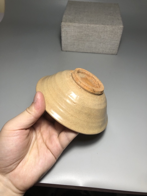 古玩陶瓷元末明初·青釉碗拍賣,當前價格666元