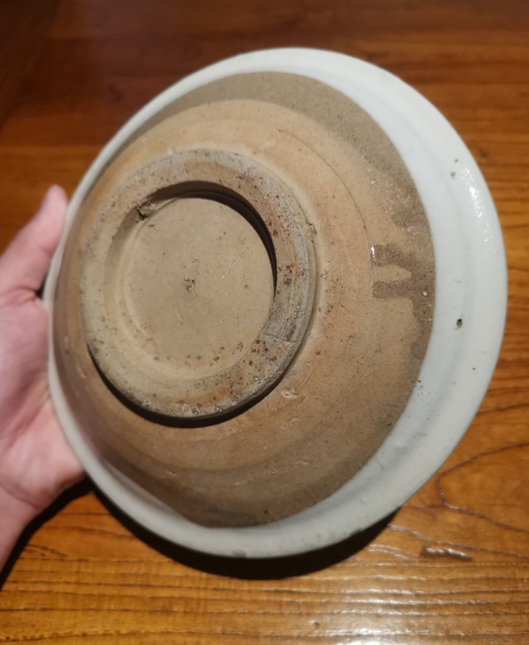 古玩陶瓷元點彩梅花大盤拍賣,當前價格1200元