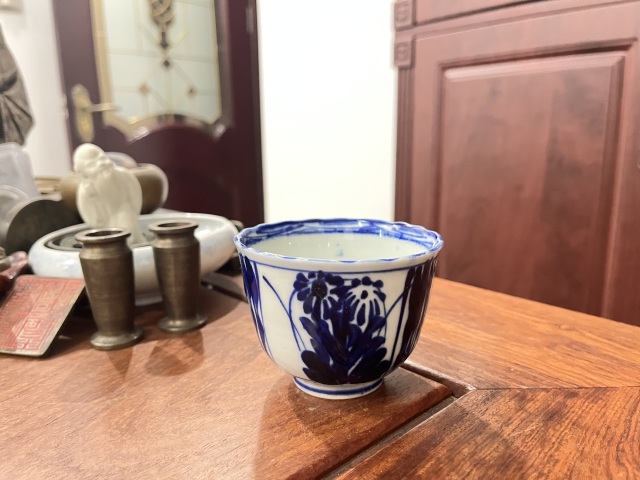 古玩陶瓷清代青花杯拍賣，當前價格355元