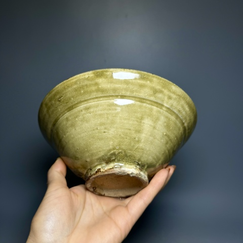古玩陶瓷宋元?青釉折腰斗笠碗拍賣，當前價格3200元