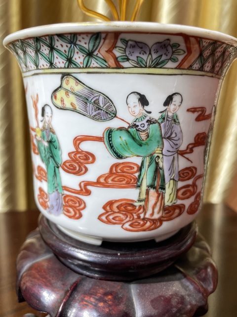 古玩陶瓷清晚光緒人物紋彩繪花盆拍賣，當(dāng)前價格5800元