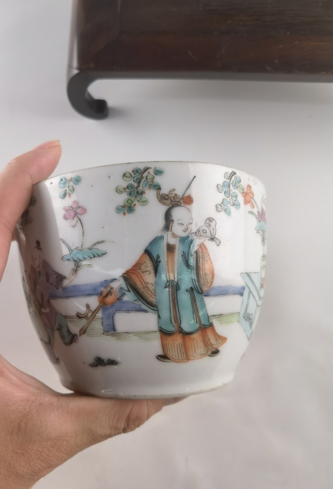古玩陶瓷同治細(xì)路粉彩摘得桂冠蓋缸拍賣，當(dāng)前價(jià)格998元