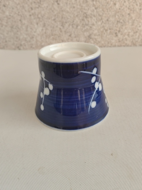 古玩陶瓷青花冰梅圖蓋缸拍賣，當前價格220元