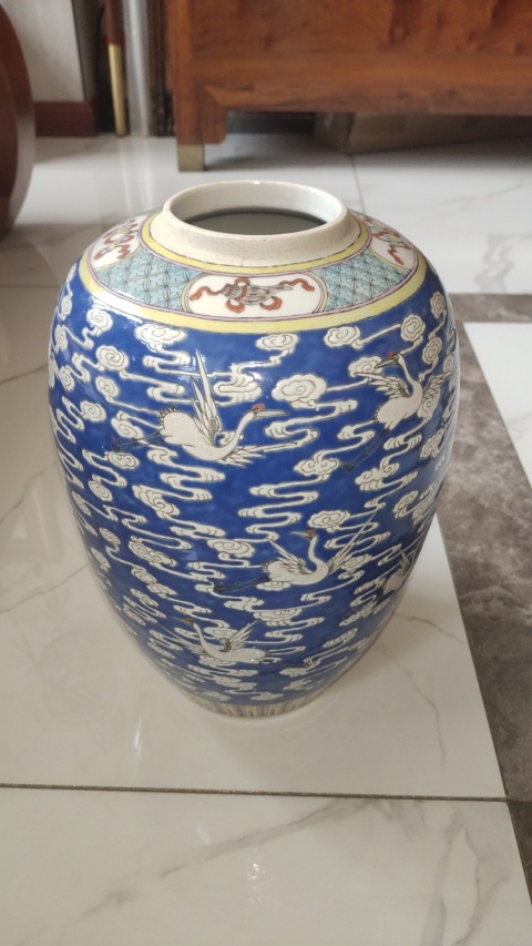 古玩陶瓷粉彩云鶴紋冬瓜罐拍賣,當前價格26800元
