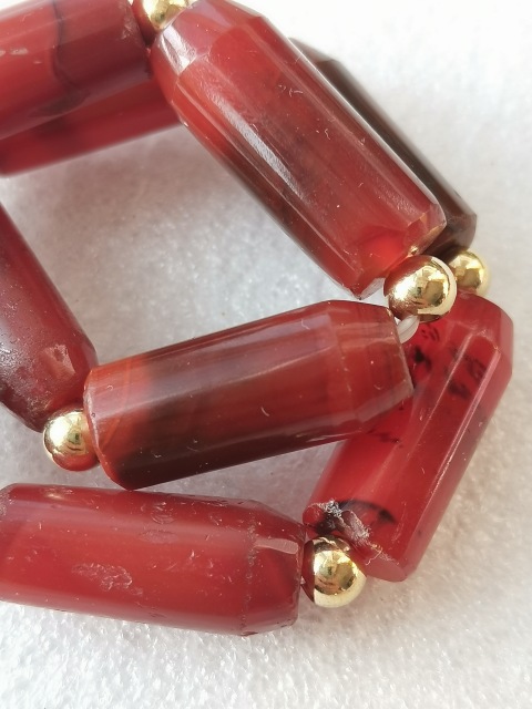 古玩玉器天然紅瑪瑙珠手串拍賣,當(dāng)前價(jià)格555元
