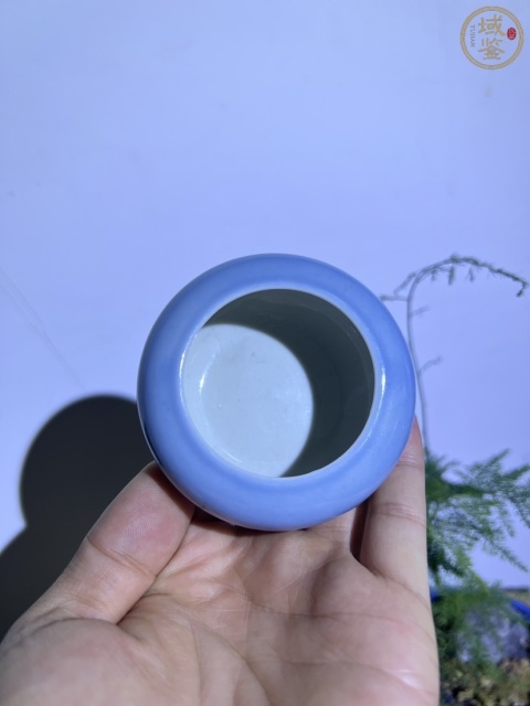 古玩陶瓷【精品單色釉】天藍釉大清乾隆年制款水盂、水洗拍賣，當前價格9000元