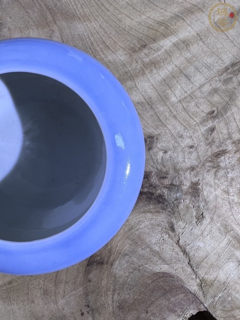古玩陶瓷【精品單色釉】天藍釉大清乾隆年制款水盂、水洗拍賣，當前價格9000元