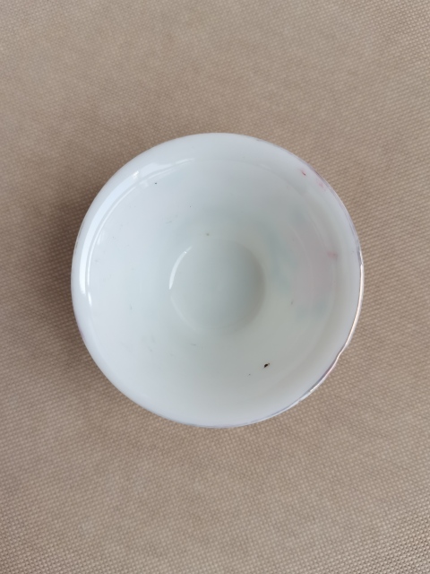 古玩陶瓷粉彩花卉紋馬蹄杯拍賣,當前價格0元