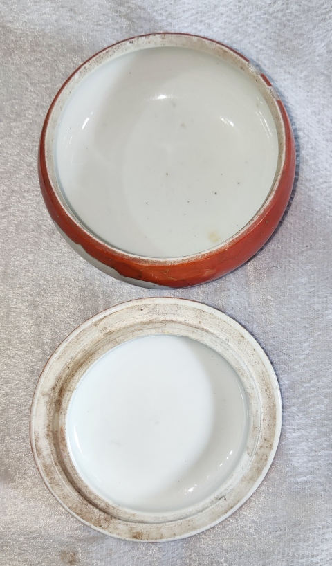 古玩陶瓷花鳥紋蓋盒拍賣,當前價格518元