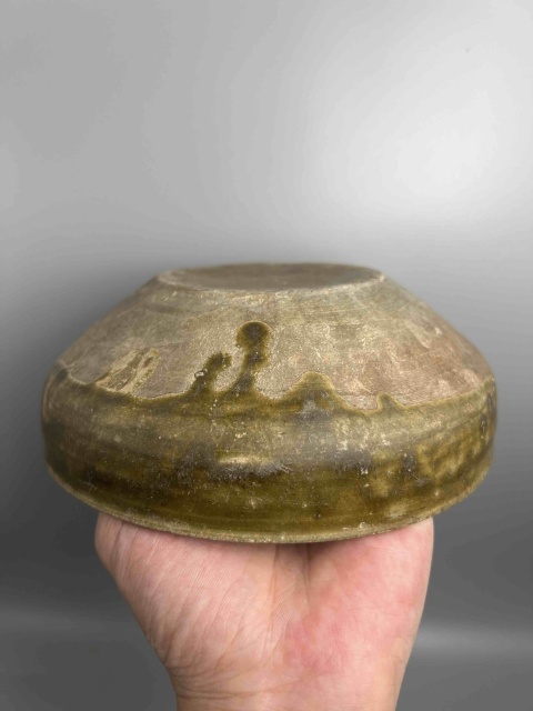 古玩陶瓷越窯系青瓷斂口大碗拍賣,當前價格2600元