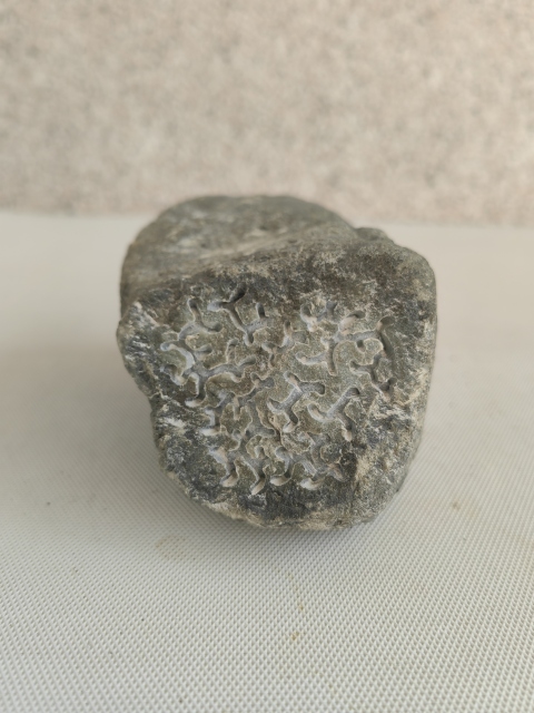古玩玉器天然翡翠原石料拍賣,當(dāng)前價格680元