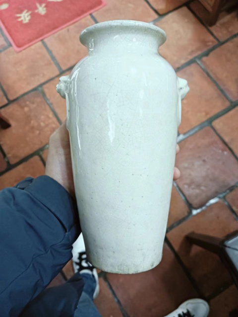 古玩陶瓷漳州窯雙鋪首白釉瓶拍賣，當前價格4500元