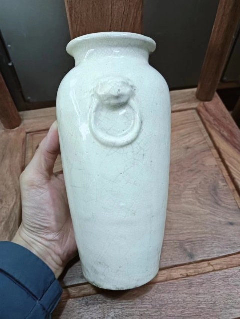 古玩陶瓷漳州窯雙鋪首白釉瓶拍賣，當前價格4500元