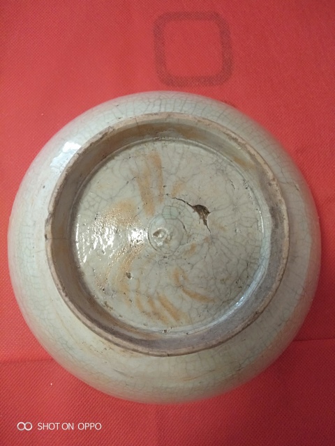 古玩陶瓷哥釉碗拍賣(mài),當(dāng)前價(jià)格895元