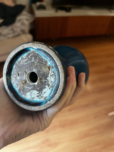 古玩陶瓷孔雀藍釉刻花纏枝花卉紋梅瓶拍賣,當(dāng)前價格2500元