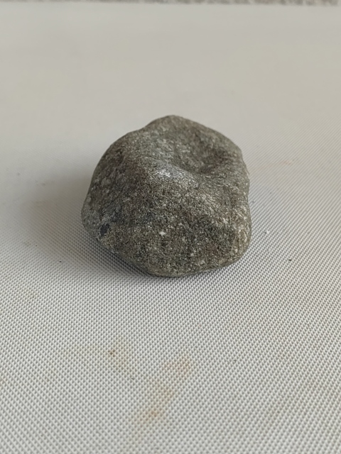 古玩玉器天然翡翠原石料拍賣，當前價格220元