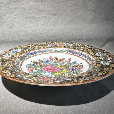 古玩陶瓷保真帶卡 民國 廣彩瓜瓞連綿折沿大賞盤拍賣，當前價格588元