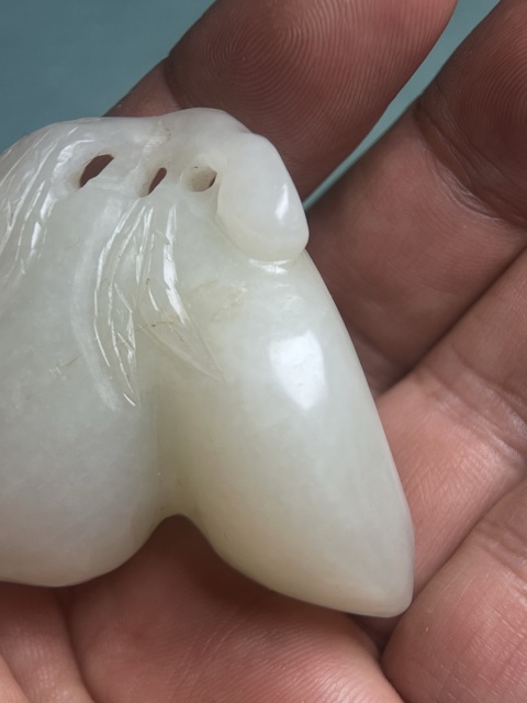 古玩玉器籽料白玉壽桃拍賣,當前價格13800元