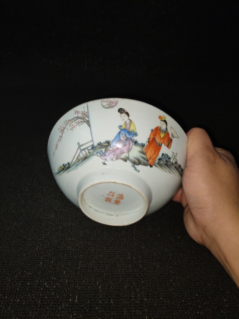 希少 粉彩人物瓷板 中国 古美術〈紅楼夢》モチーフ ラジャ姫 シリーズ 希少 粉彩人物瓷板 中国 古美術〈紅楼夢》モチーフ ラジャ姫
