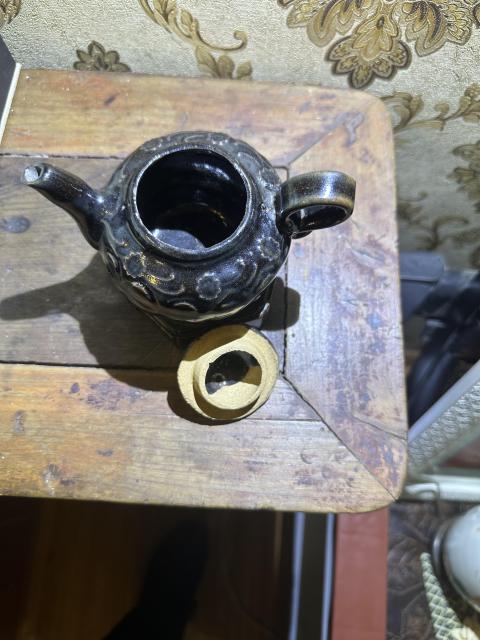 古玩陶瓷清代醬釉印紋壺拍賣,當前價格789元
