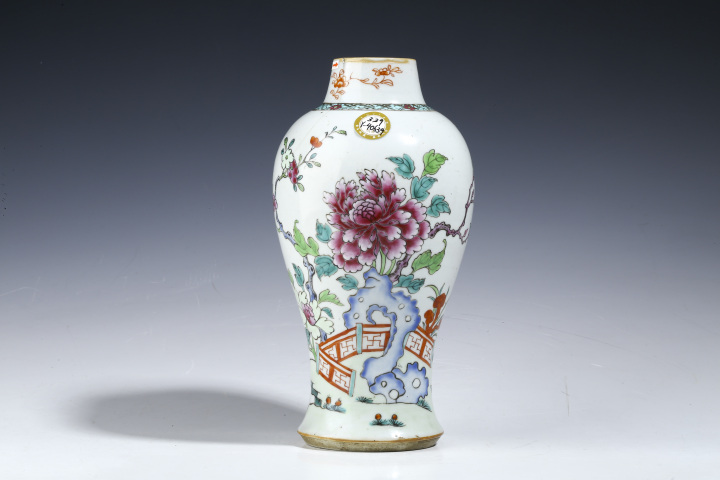 古玩陶瓷清雍正·粉彩洞石花卉紋雞腿瓶拍賣,當前價格1688元
