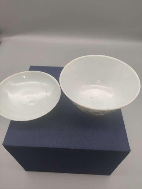 古玩陶瓷民國(guó),名品文雅描金花卉詩(shī)文蓋碗拍賣(mài),當(dāng)前價(jià)格900元