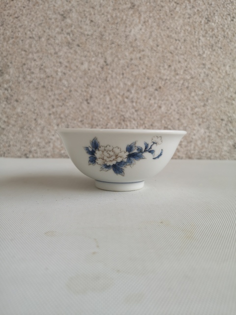 古玩陶瓷童子花卉紋碗拍賣，當前價格150元