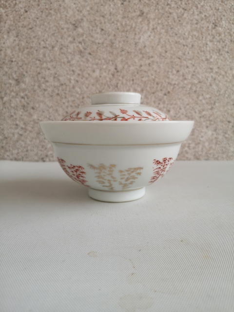 古玩陶瓷竹紋描金蓋碗拍賣,當前價格298元