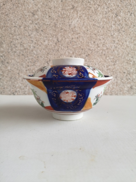 古玩陶瓷青花加彩蓋碗拍賣,當(dāng)前價(jià)格398元