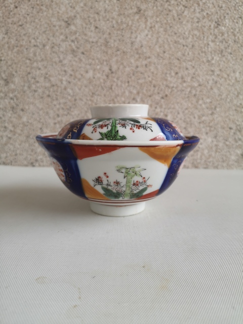古玩陶瓷青花加彩蓋碗拍賣,當(dāng)前價(jià)格398元