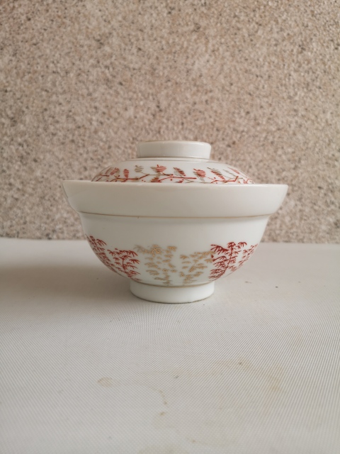 古玩陶瓷竹紋描金蓋碗拍賣,當前價格298元