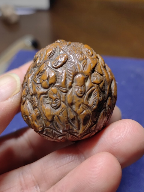 古玩雜項核雕人物把玩件拍賣,當前價格960元