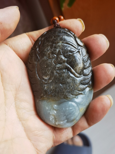 古玩玉器新疆籽料鐘馗拍賣,當前價格1500元